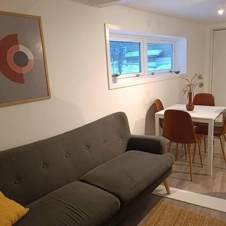 Cozy Apartment Close To Downtown Тромсё Экстерьер фото